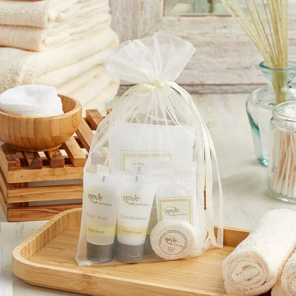 Travel Organic Bottles Hotel Shampoo Soap &shower Gel Hotel Amenities Set Logo Printing Hotel Slippers Pink