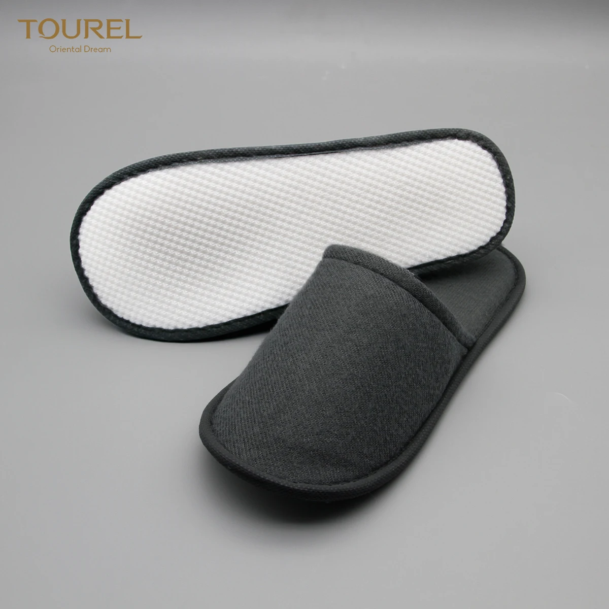 Soft Nap Cloth Non Slip Closed Toe Custom Logo Disposable Hotel Slippers