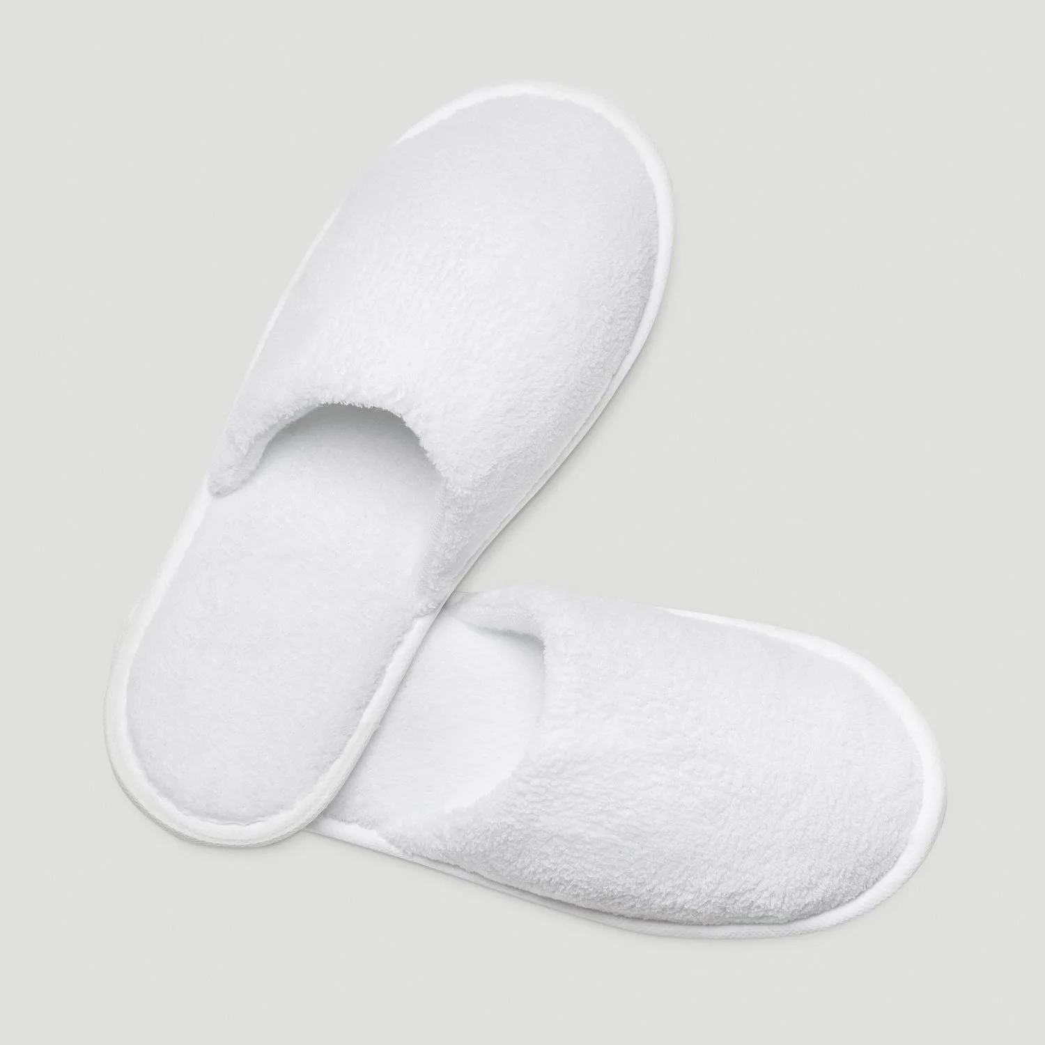 Zapatillas de hotel desechables con logotipo personalizado, de forma completa, nuevo estilo, artículos de cortesía para huéspedes de tela no tejida