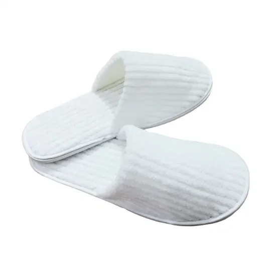 Custom Disposable Slippers For Hotel Guests Closed-toe Spa Travel Amenities