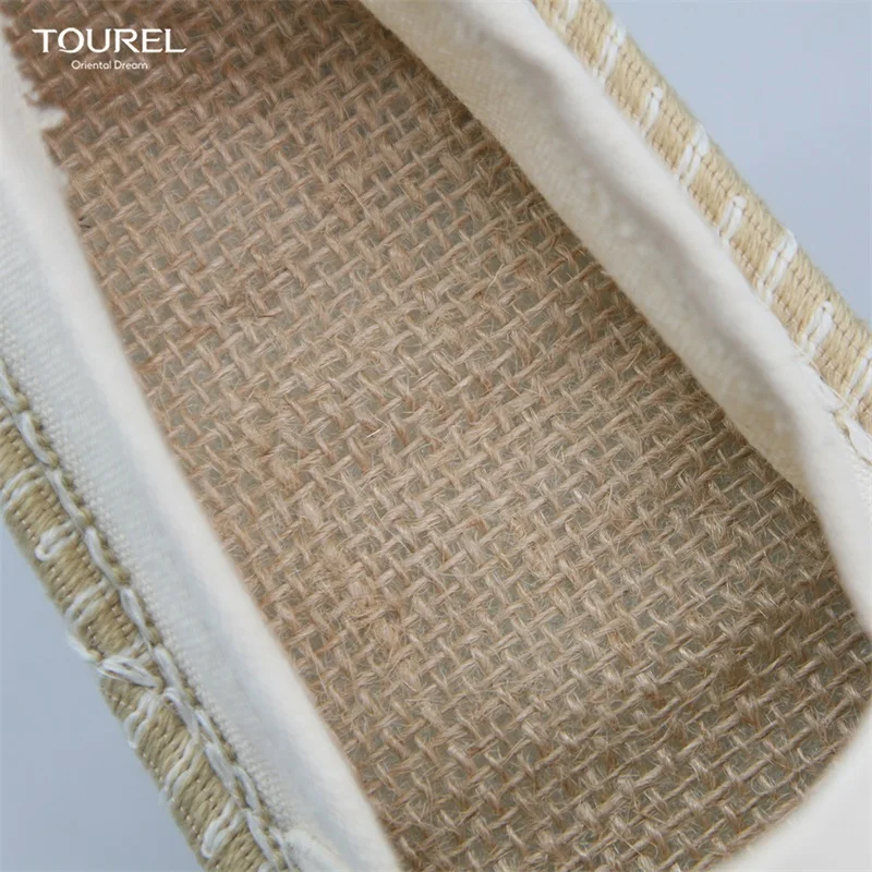 Eco Friendly Recycled Linen Anti-slip Dot Sole Disposable Breathable Travelling Airline Spa Hotel Shoes
