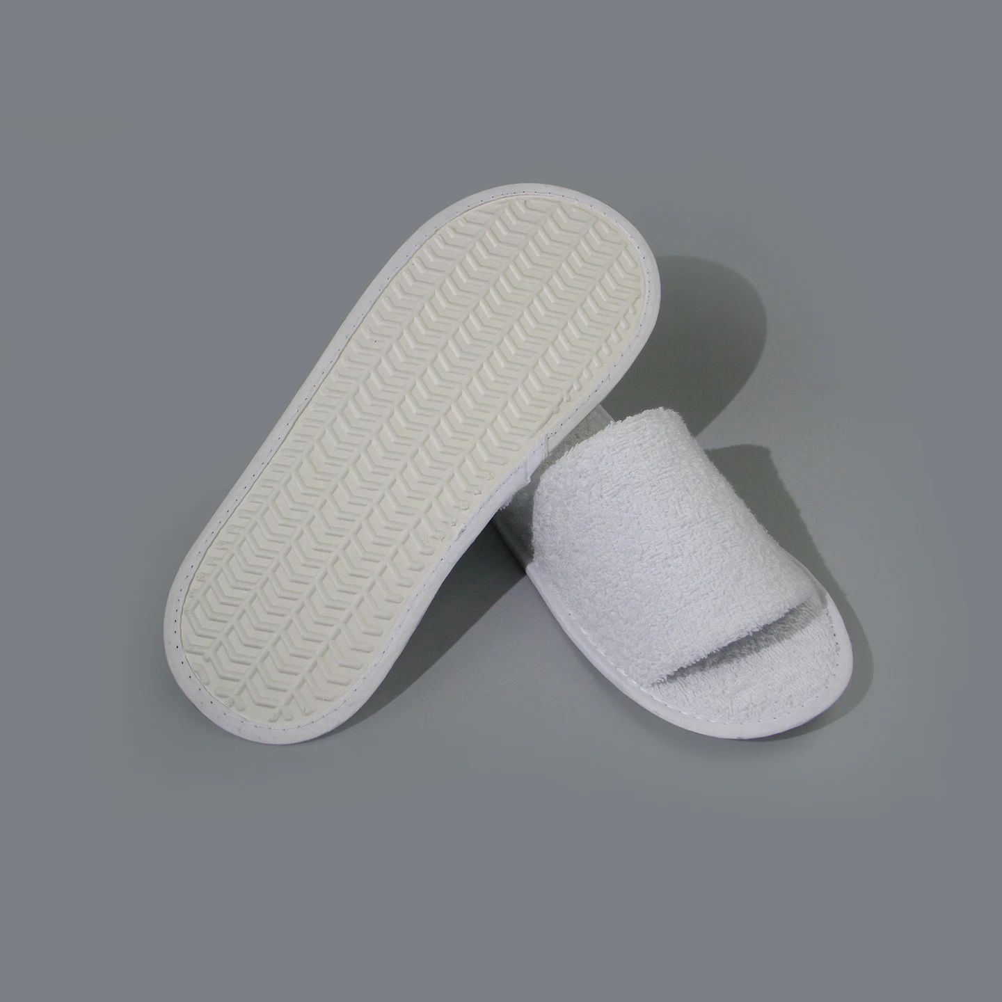 Eco-friendly Biodegradable Portable Embroidered Logo Disposable Hotel Bathroom Terry Cloth Spa Washable Open Toe Sugarcane Pulp