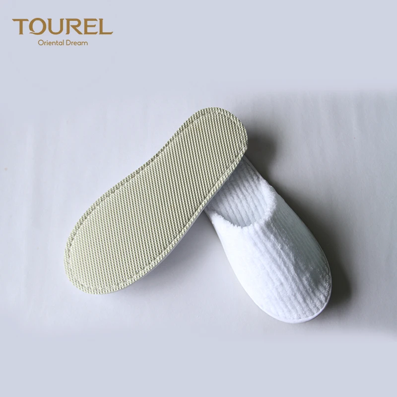 Wholesale Low Price Disposable Luxury Stripe Coral Fleece Eva Sole Eco-friendly Hotel Spa Wedding Slippers For Guests Various