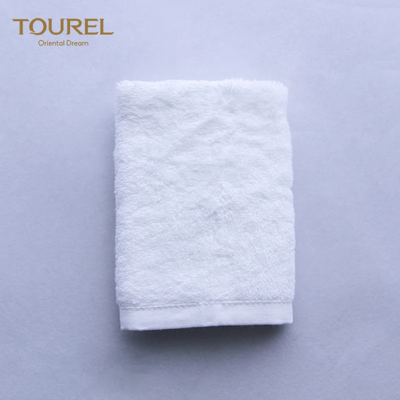 Hotel Quality White Bath Towels With 70x140cm And 80x160cm